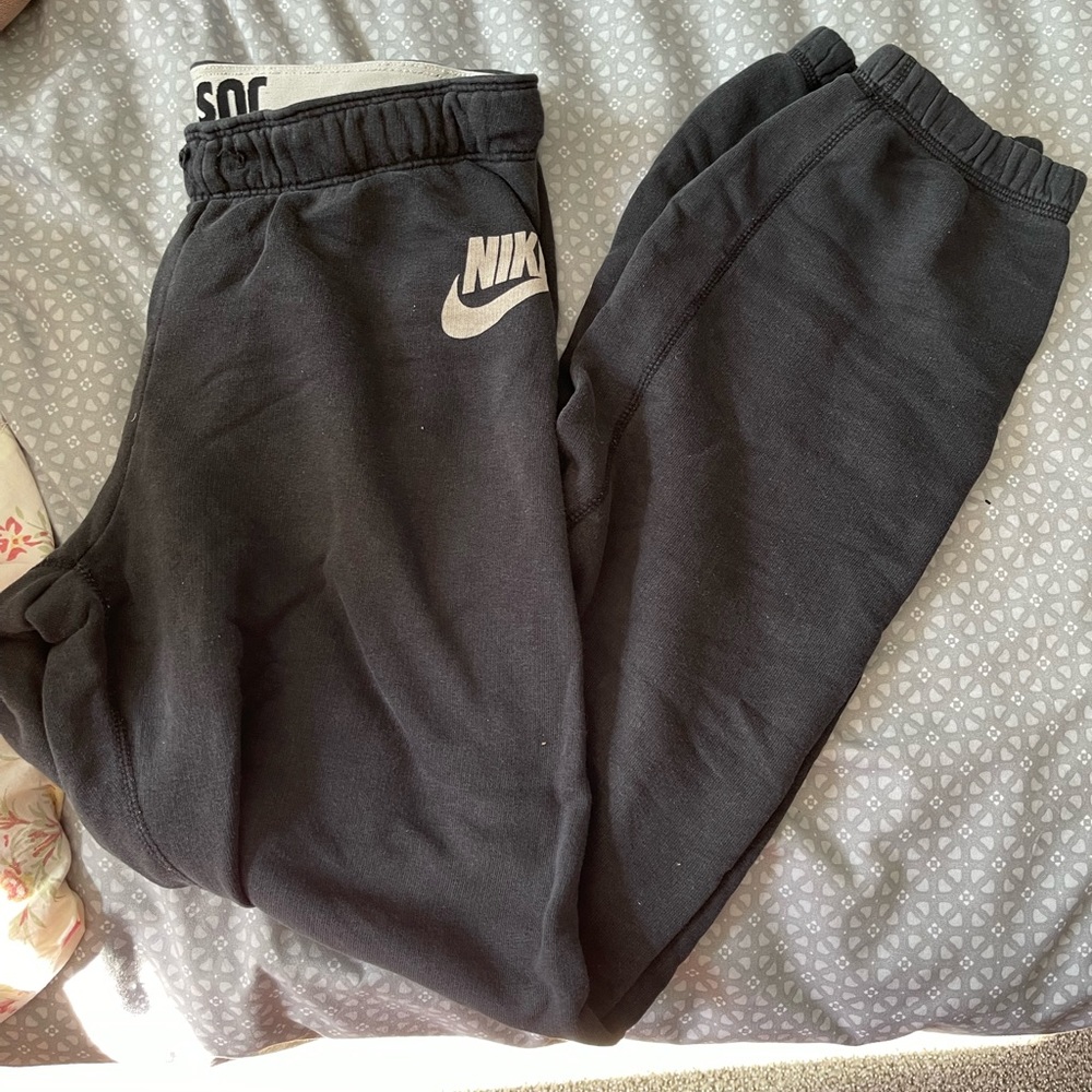 NIKE SWEATPANTS JOGGERS